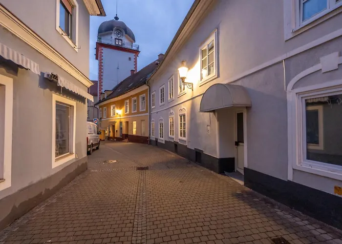 Apartment Stylish At Main Square - 35 M2 - Quiet Leoben (Styria)