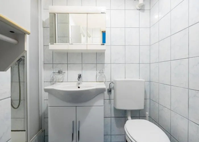 Stylish At Main Square - 35 M2 - Quiet Apartment Leoben (Styria)